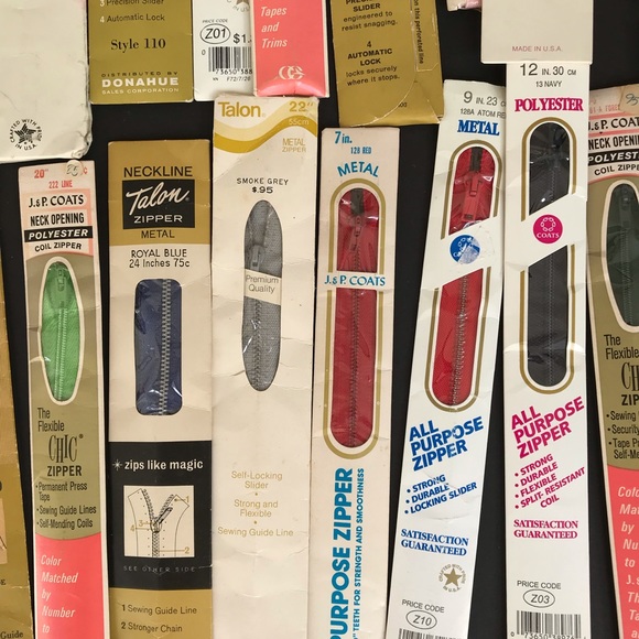 Vintage Lot Of 24 Assorted J & P Coats Talon Etc. Zippers NOS - Picture 4 of 15